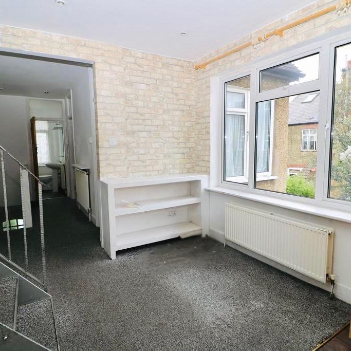 3 bedroom maisonette to rent - Photo 1