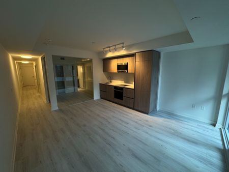 For Lease - 120 Broadway Avenue Unit# 313, Toronto, Ontario - Photo 2