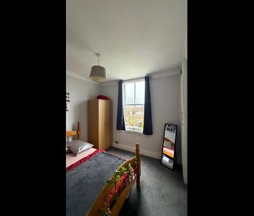 Room in a Shared Flat, Finchley Central, N3 - Photo 4