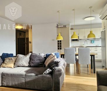 3 pokojowe z garażem i dużym balkonem - Zdjęcie 2