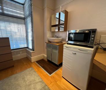 Studio to rent - Photo 5