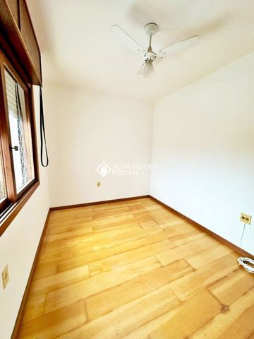Apartamento com 2 quartos e 82m² para alugar em Vila Ipiranga, Porto Alegre. - Photo 4