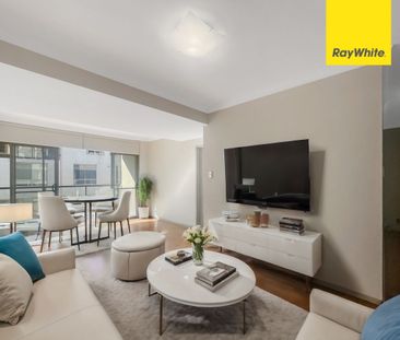 Ultra-Convenient Two Bedroom Apartment +Study - Photo 5