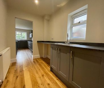 3 bedroom detached house to rent - Photo 6