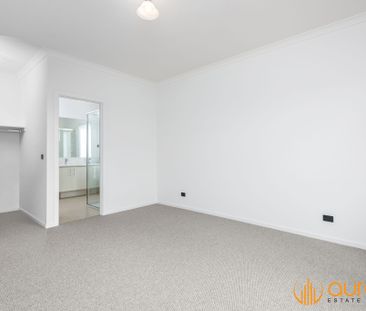 18 Mireland Street, Clyde North VIC 3978 - House For Rent | Domain - Photo 5