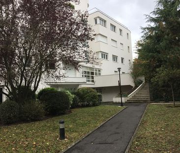 Location appartement 2 pièces, 52.00m², Châtenay-Malabry - Photo 3