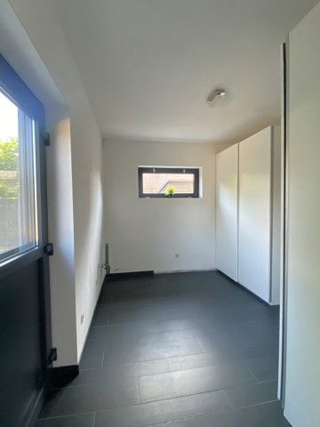 Mooie gezinswoning met 3 slaapkamers - Photo 2