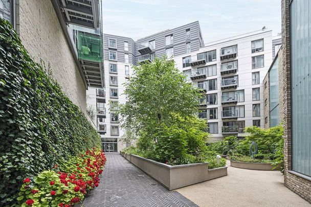 1 bedroom flat to rent - Photo 1