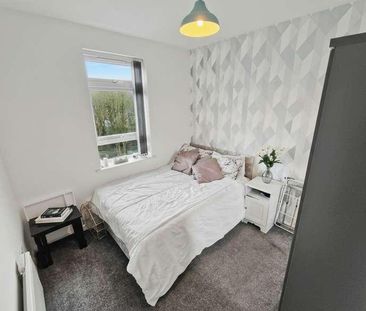 Radcliffe New Road, Radcliffe, M26 - Photo 6