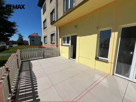 Moderní bydlení 1+kk s terasou v obci Zubří - Fotografie 4