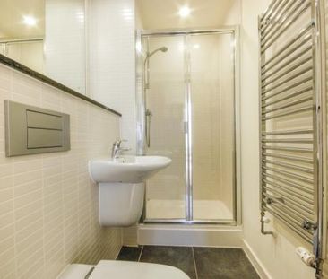 3 bedroom apartment to rent - Photo 5