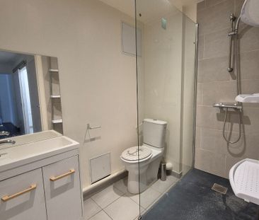 Location Appartement 2 pièces 59m² ROUEN 76000 - Photo 6