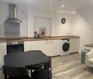 1 bedroom house of multiple occupation to rent - Photo 3