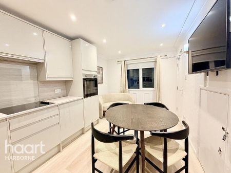 1 bedroom property to rent - Photo 5