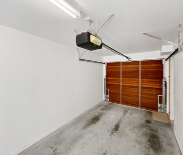 Lovely 2-bedroom home on the city end of Mt cook with garage. - Photo 3