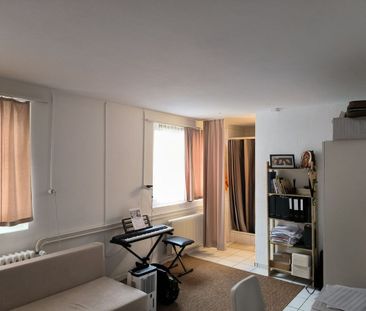 1 room apartment ground floor in the heart of Kloten - Photo 1