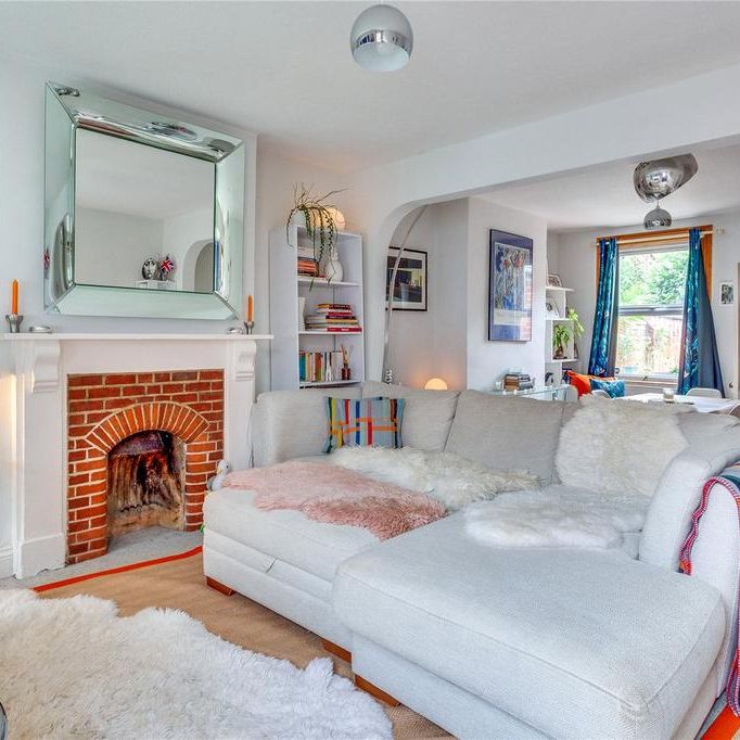 2 bedroom terraced house to rent - Photo 1