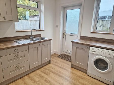 2 bedroom bungalow to rent - Photo 4