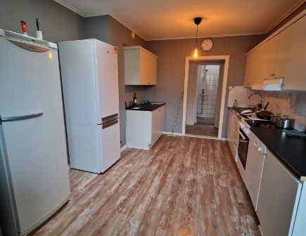 Järnvägsgatan 15 - Photo 1