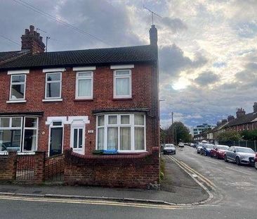 Highbridge Road, Aylesbury, HP21 - Photo 2