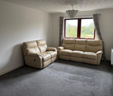 2 Bed Flat, Maclean Street, G51 - Photo 2