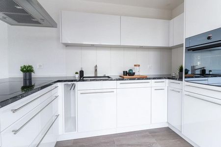 Attika-Wohnung mit sonniger Dachterrasse - Foto 5