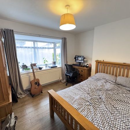 £165 PPPW Bronte Court, Waverley Street NG7, Property for rent - Photo 1