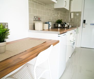 Flat 69, Samara Plaza, LS2 9DU, Leeds - Photo 3