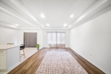 For Lease - 7 Saffron Way, Pelham, Ontario - Photo 3