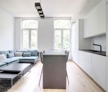 Triplex te huur in Elsene voor € 2.050 met 3 slaapkamers - Photo 1