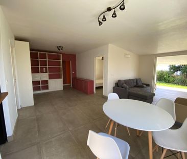A louer, Maison / Villa, 94 m² - Photo 2