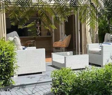 Magical Mediterranean Oasis in central Warkworth - Photo 4