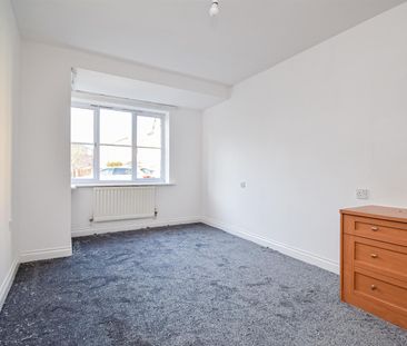 Princes Gate, Horbury - Photo 3