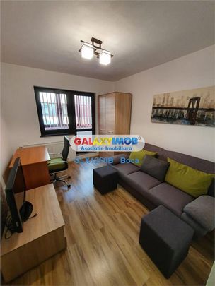 2 CAM DECOMANDAT - METALURGIEI - Fotografie 1