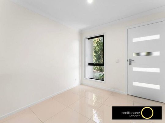 Modern Family home in Yarrabilba within walking Distance to the local High School - Photo 1