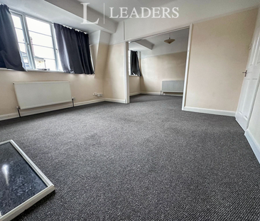 2 bedroom property to rent Stradbroke House, 177A High Street, Lowe... - Photo 3