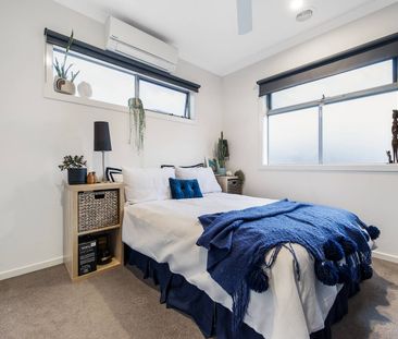 17 Palmyra Street, Keysborough VIC 3173 - Townhouse For Rent | Domain - Photo 2