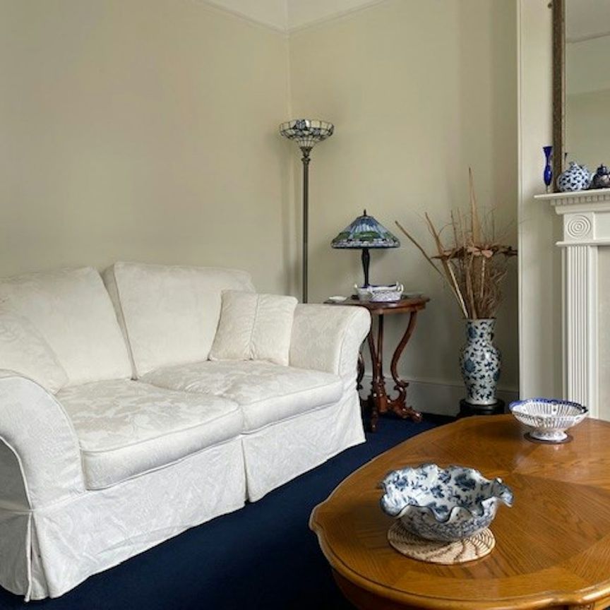Terraced House to rent on - Photo 1