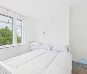 RM2 Woodstock Court | Lee | London | SE12 9HT - Photo 4