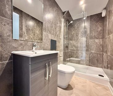 Bank Lofts, Hazel Grove - Photo 3