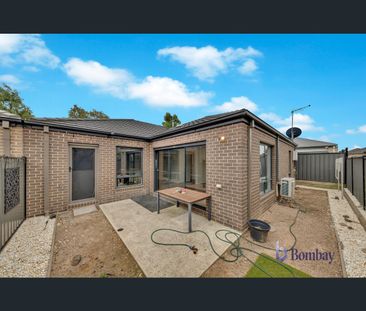 6 Meadowcroft Road, Wollert, Vic 3750 - Photo 6