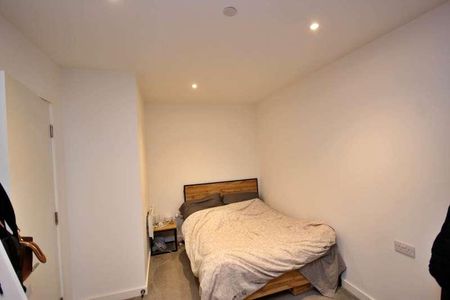 No Old Trafford, M17 - Photo 3