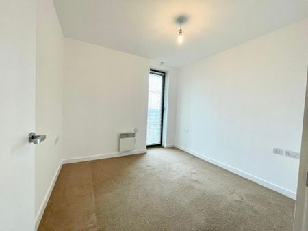 2 bedroom flat to rent - Photo 3