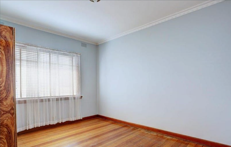 42 Strelden Avenue, Oakleigh East VIC 3166 - House For Rent | Domain - Photo 3