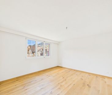 Helle & charmante 3.5-Zimmer-Wohnung im Herzen von Unterwasser - Photo 3