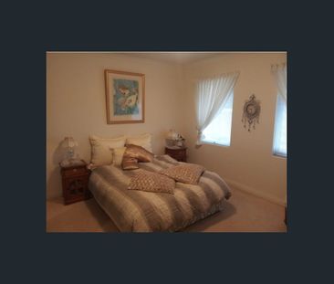 146A Moulden Avenue, Yokine, WA 6060 - Photo 3