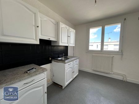 Location Appartement 3 pièces 53m² CHALON SUR SAONE 71100 - Photo 3
