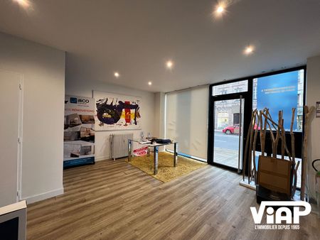 LOCAL REFAIT EN HYPER CENTRE VILLE - Photo 5