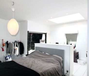 Appartement te huur in Sint-Pieters voor € 760 met 1 slaapkamer - Photo 5