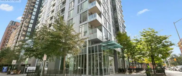 1510 - 179 METCALFE STREET | 1510 - 179 METCALFE STREET, Ottawa - Photo 1